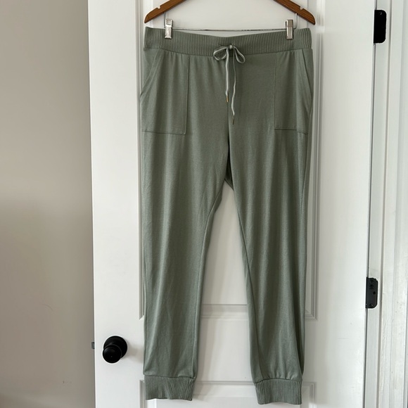Honeydew Sage Green Knit Joggers/Lounge Pants w Pockets XL w MEASUREMENTS - Picture 3 of 9